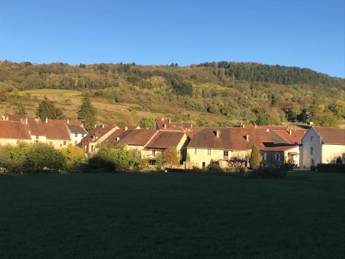 Golf Val De Sorne Vernantois Maison Vigneronne المظهر الخارجي الصورة